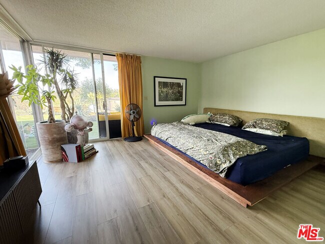 Building Photo - 3056 Corda Dr