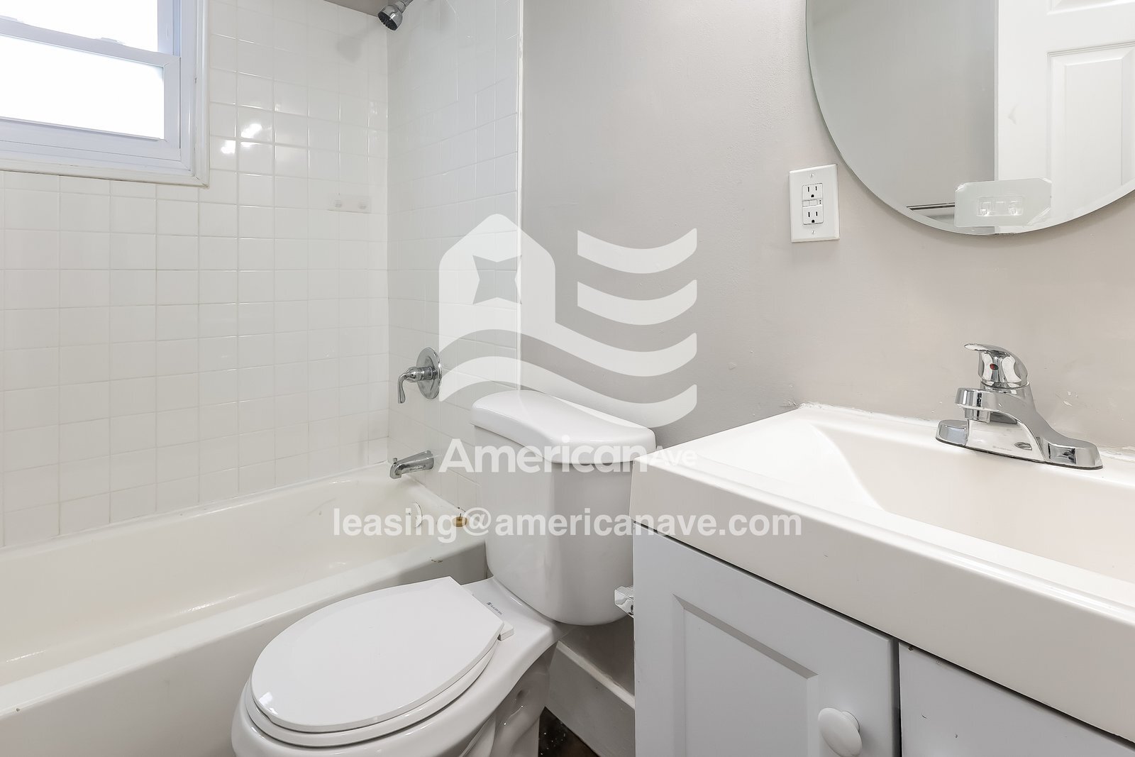 Building Photo - 12411 Georgiana Ave