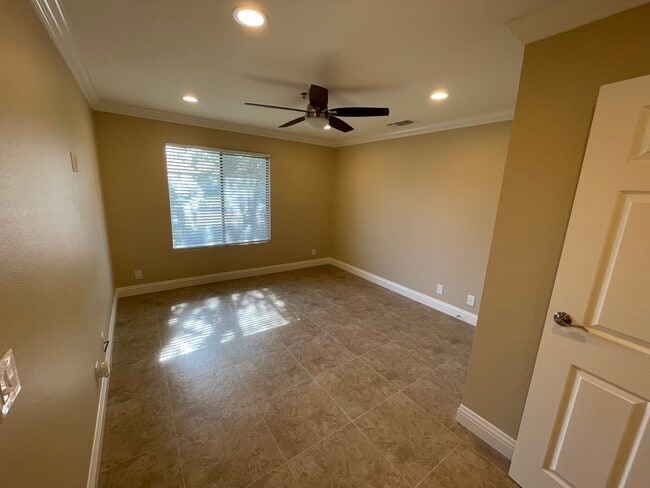 Building Photo - 43376 Cook St