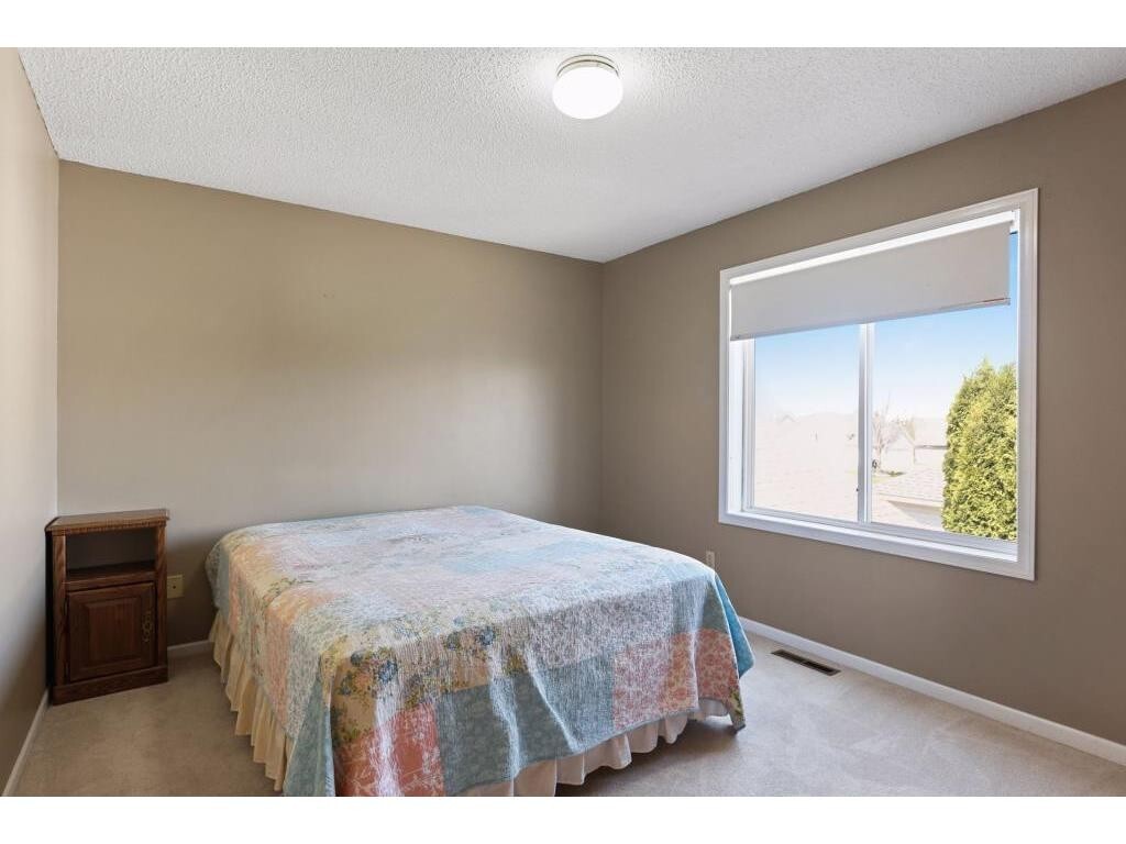 Building Photo - 2142 Groveland Way