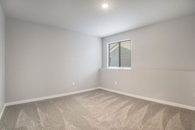 Building Photo - 17539 Beechwood Ln