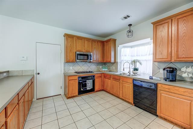 Building Photo - 12347 Red Hawk Dr