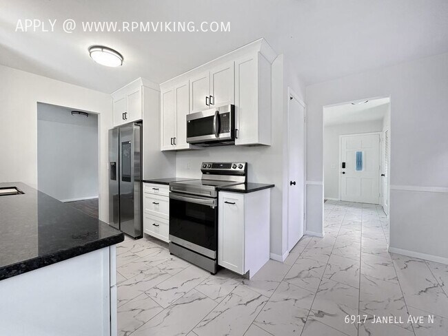 Building Photo - 4br 2ba 2cg ~ Security Deposit Free Altern...