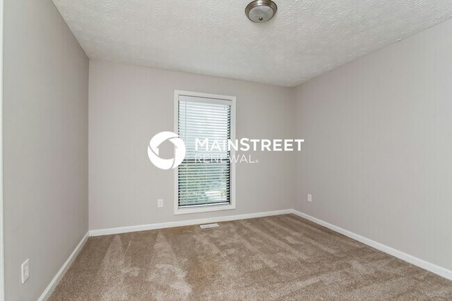 Building Photo - 4 Bedroom Pet-Friendly Home in Acworth, GA with Main Street Renewal