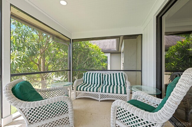 Building Photo - 2835 Polo Island Dr