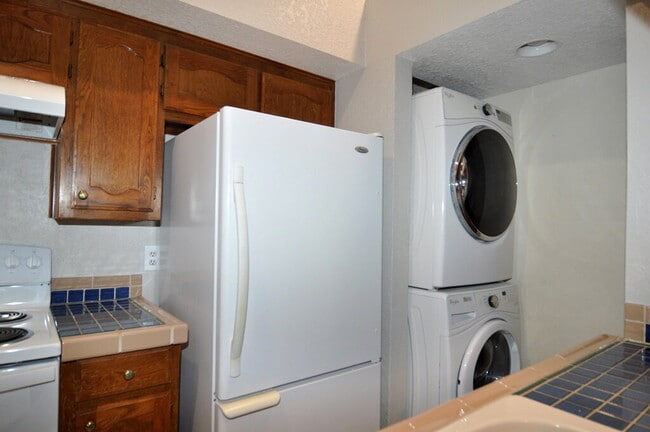 Building Photo - "Adorable 2-1 Duplex with Character, Comfo...