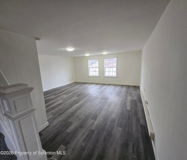 Building Photo - 1136 Luzerne St