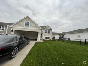 Building Photo - 11602 Koala Bear Dr SE