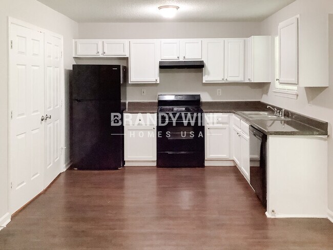 Building Photo - 4079 Waldrop Hills Dr