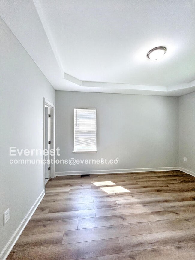 Building Photo - 700 NC-161