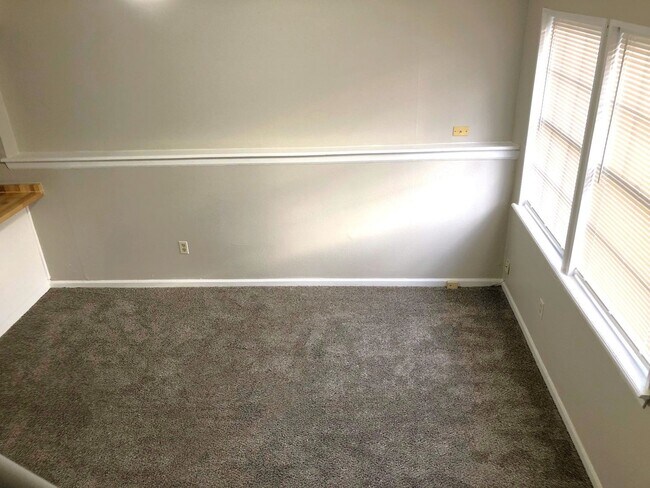 Building Photo - 1406-1408 S. 2nd Street