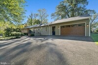 Building Photo - 1217 Morningside Ln