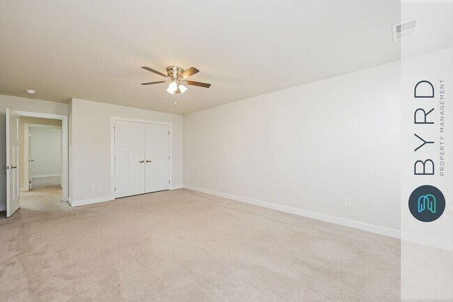 Building Photo - 9206 Miranda Ln