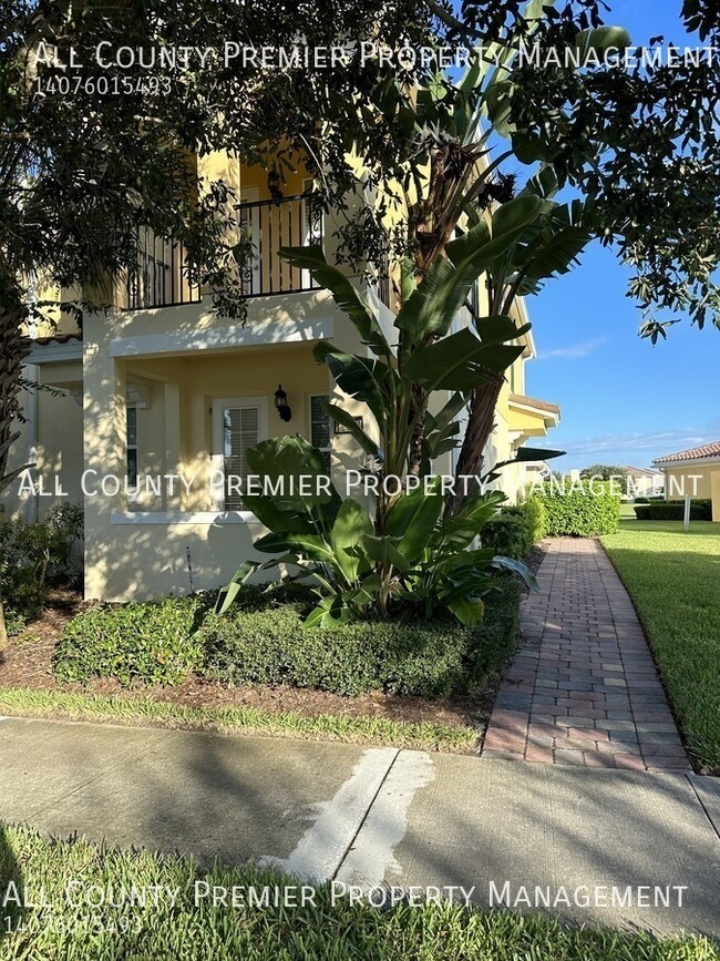 Building Photo - 12034 Lorenza Ln