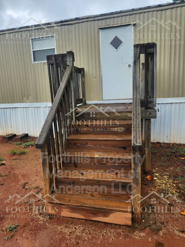 Building Photo - 107 McFarlin Way