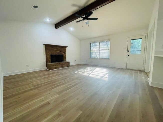 Building Photo - 2117 Pear Orchard Dr