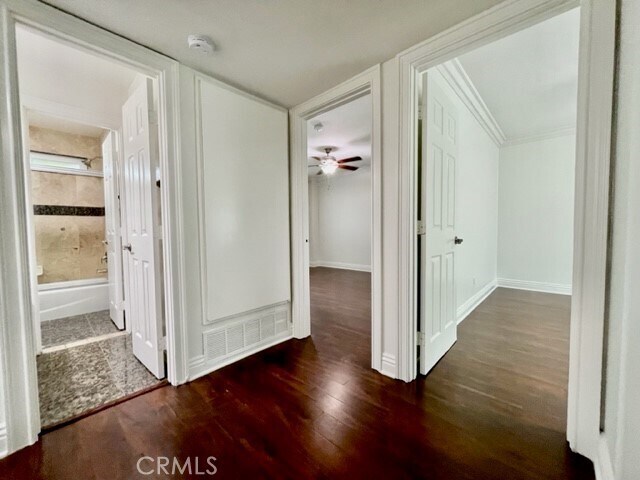 Building Photo - 2558 Orange Ave
