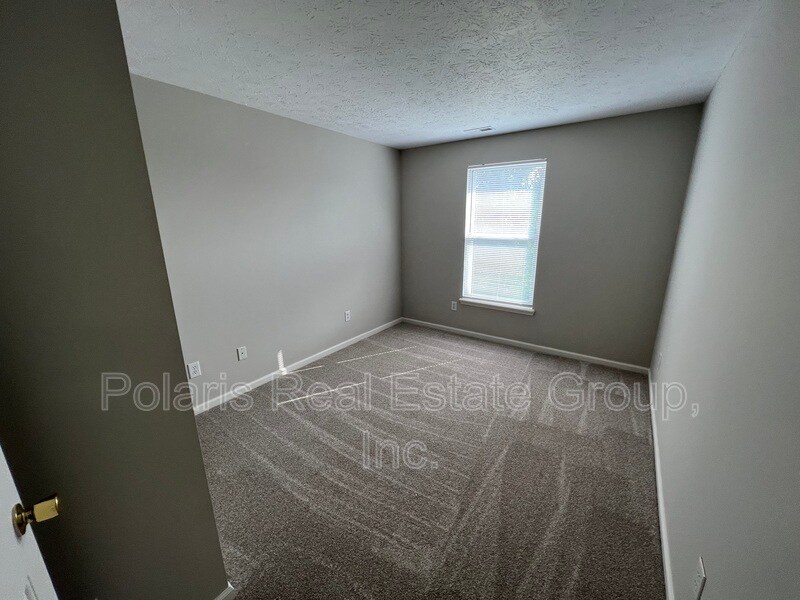 Building Photo - 8428 Clayhurst Dr