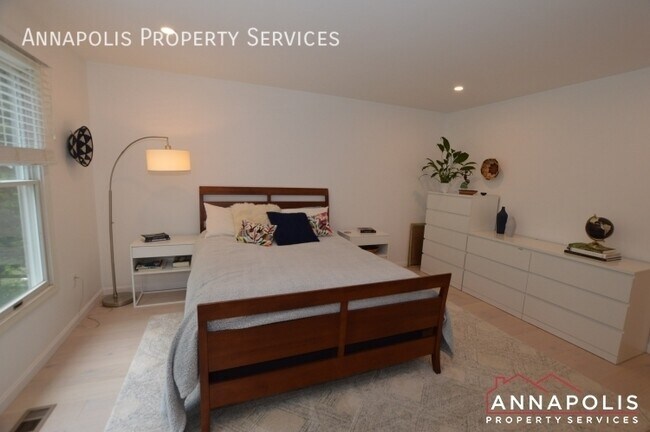 Building Photo - 312 Pytchley Run
