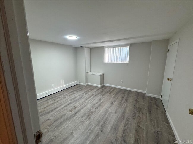 Building Photo - 4 Henry Pl