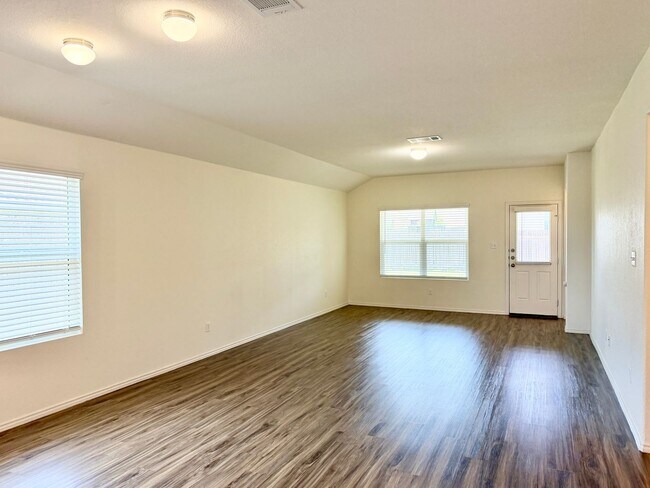 Building Photo - 21316 Quick Fox Dr