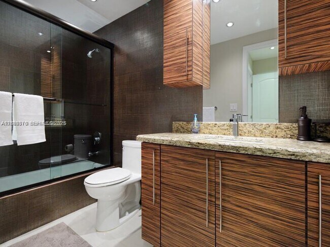 Building Photo - 19390 Collins Ave