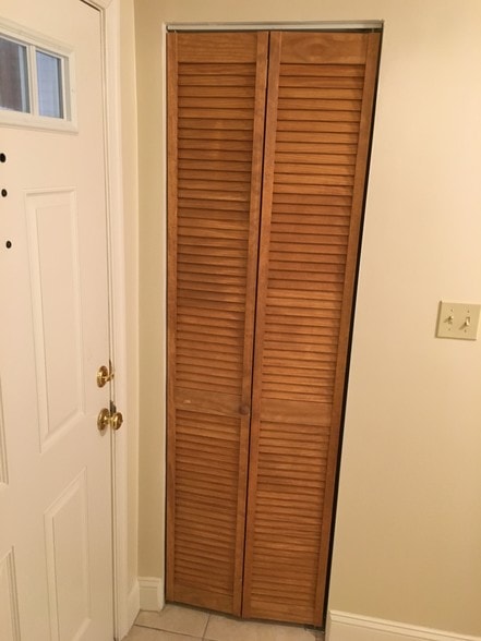 Front door - 1210 Delafield Pl NW