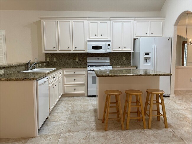 Building Photo - 156 Harbour Town Dr