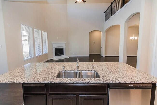 Building Photo - 25618 Fleming Lodge Ln
