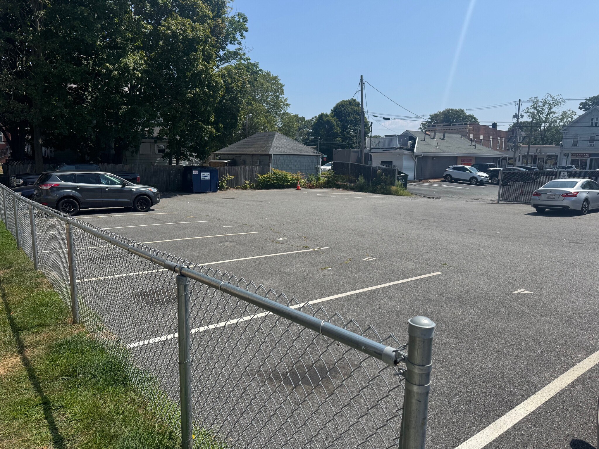 Building Photo - 17 Whitman Ave