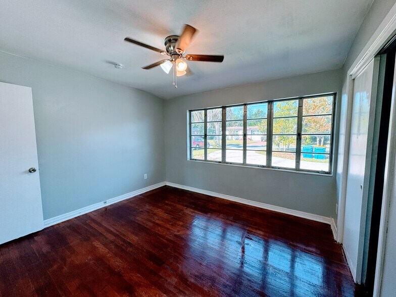 Bedroom 2 - 747 Moravon Ave