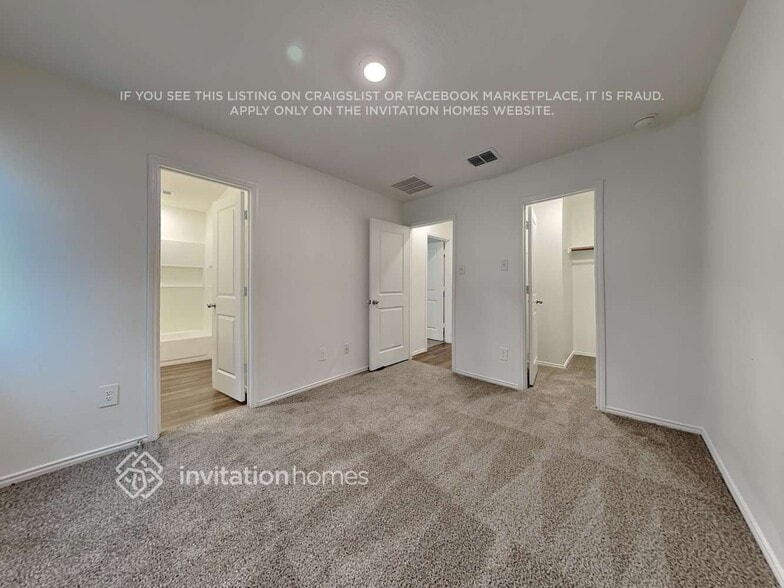 Building Photo - 3052 Wallace Wls Ct