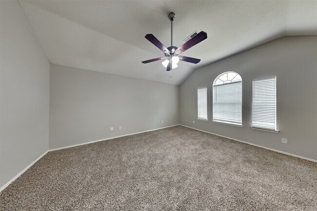 Building Photo - 16322 Jast Dr