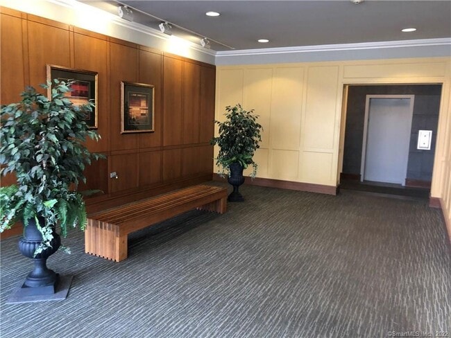 Building Photo - 99 Prospect St