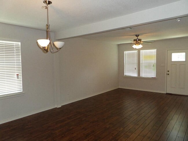 Building Photo - 1511 Egypt St