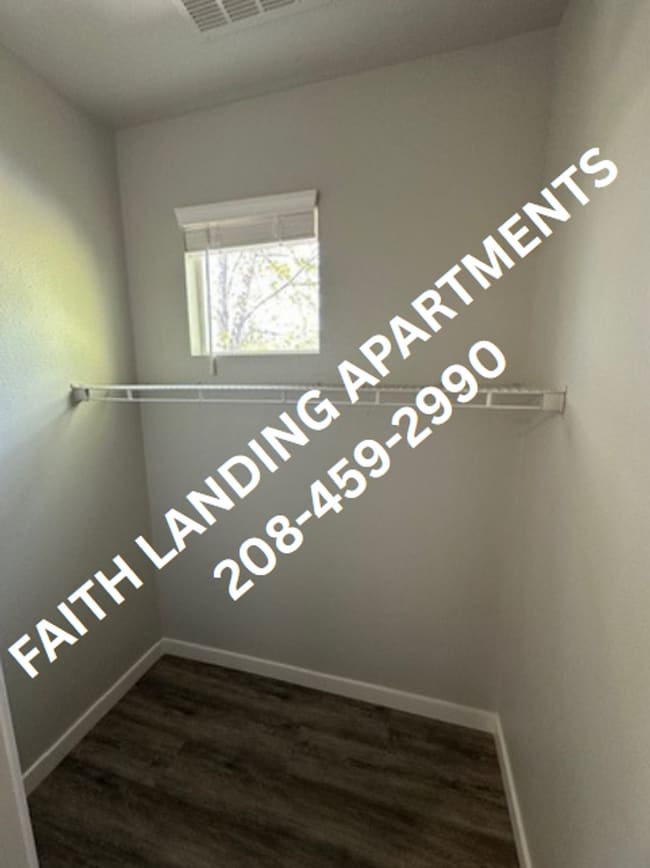 Building Photo - 7018 Noah Dr