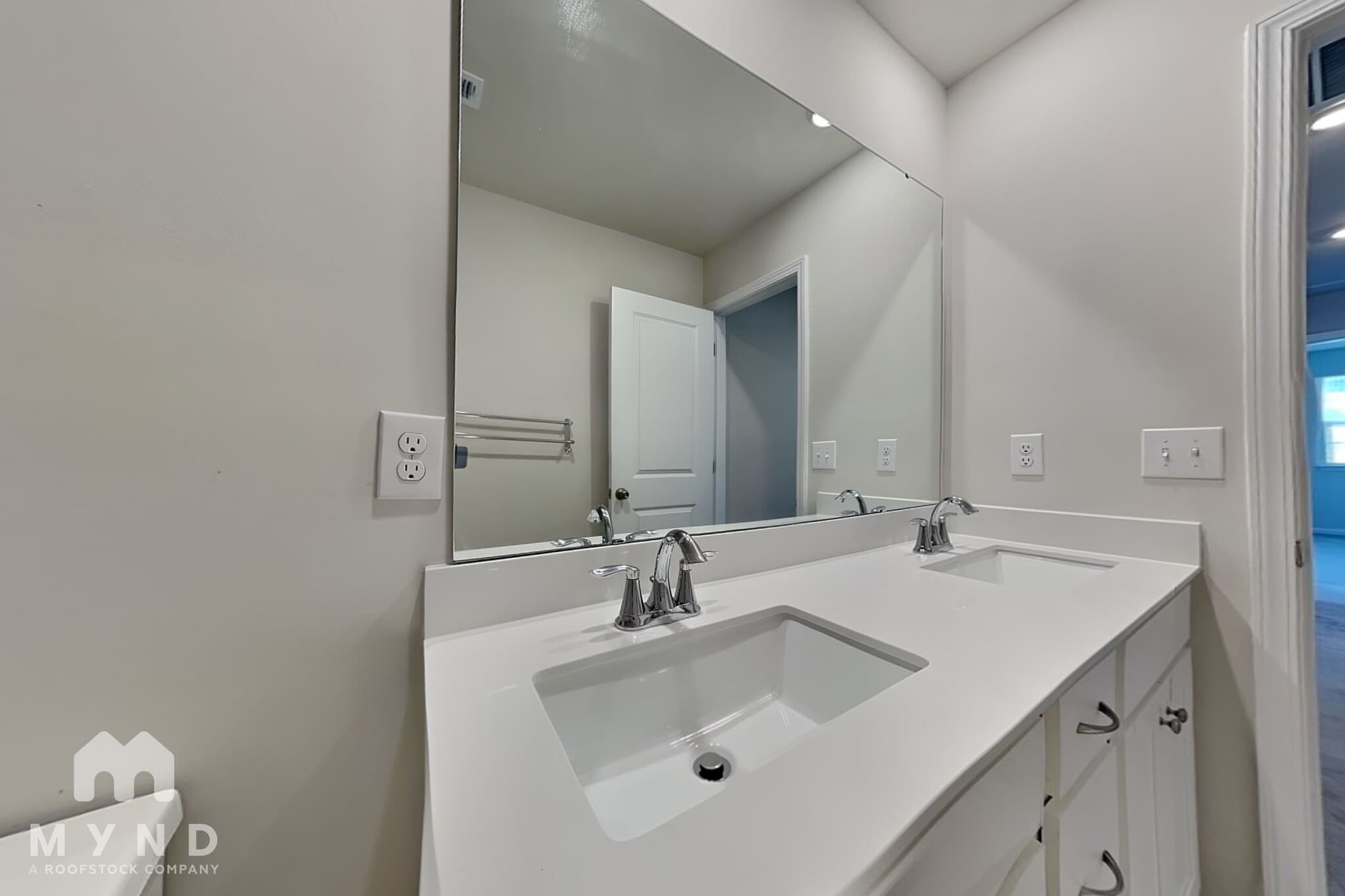 Building Photo - 5504 Soft Shell Dr