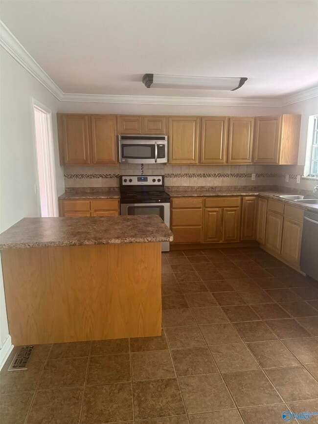 Building Photo - 3706 Pecan Grove Dr NW