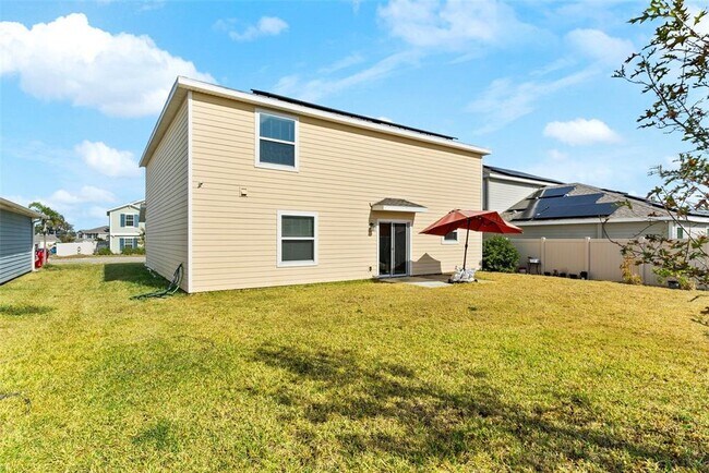 Building Photo - 740 Simone Ct