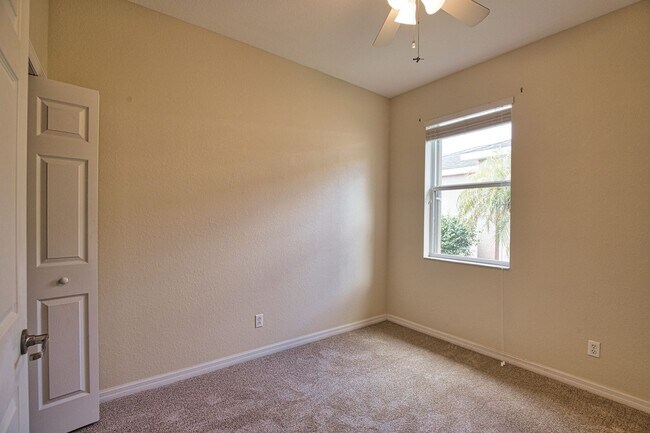 Building Photo - Annual Unfurnished 3 Bed 2 Bath Single Family Home in Stoneybrook of Venice!