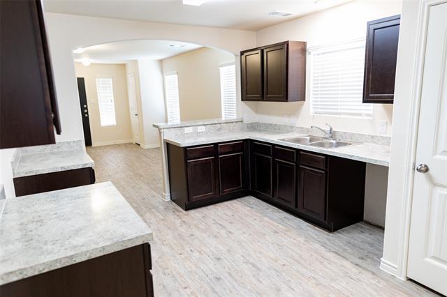 Building Photo - 1602 Oriole St