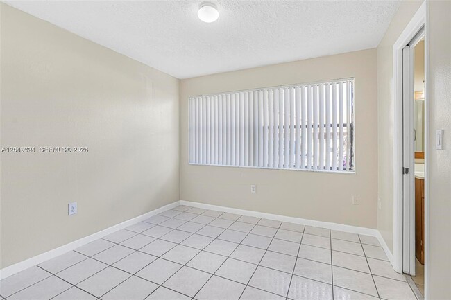 Building Photo - 7730 SW 156th Ct
