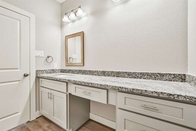 Building Photo - 420 Ave B