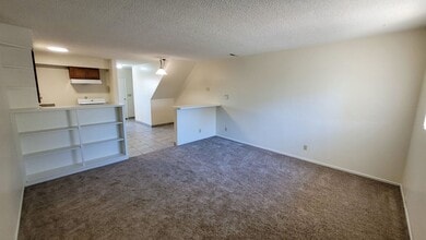 Building Photo - n8031