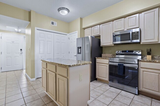 Building Photo - 2230 Beach Blvd