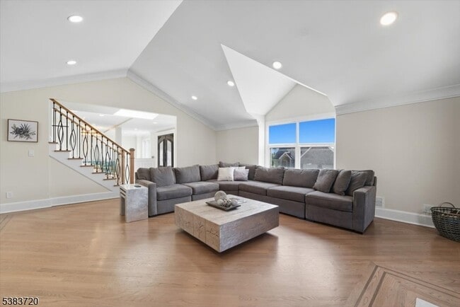 Building Photo - 41 Stirling Terrace