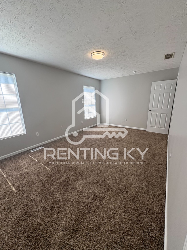 Building Photo - 2-Bed, 1.5-Bath Duplex/Townhome with Garage!