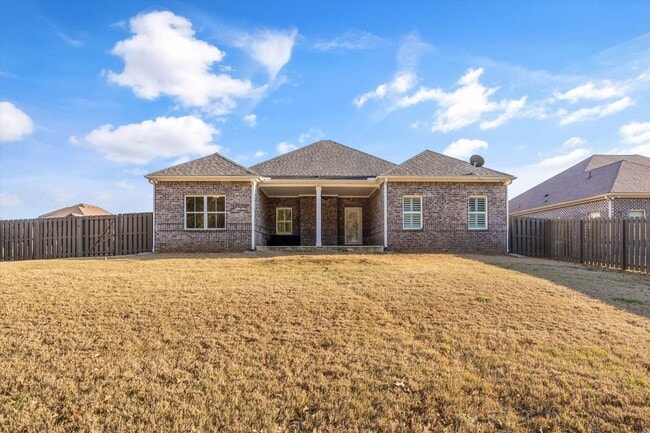 Building Photo - 14855 Willow Rose Ln