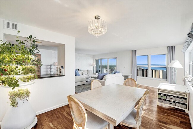 Building Photo - 1201 S Ocean Dr