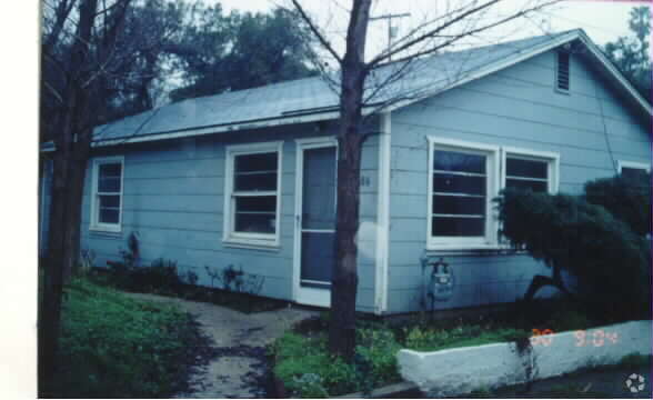 Building Photo - 1188 Katherine Rd